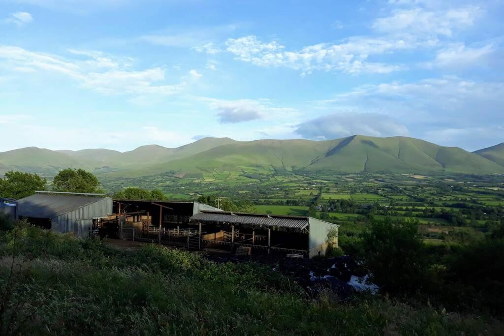 Corderry Farmhouse, Idyllic Cottage Amid 250 Acres Lisvernane Екстериор снимка